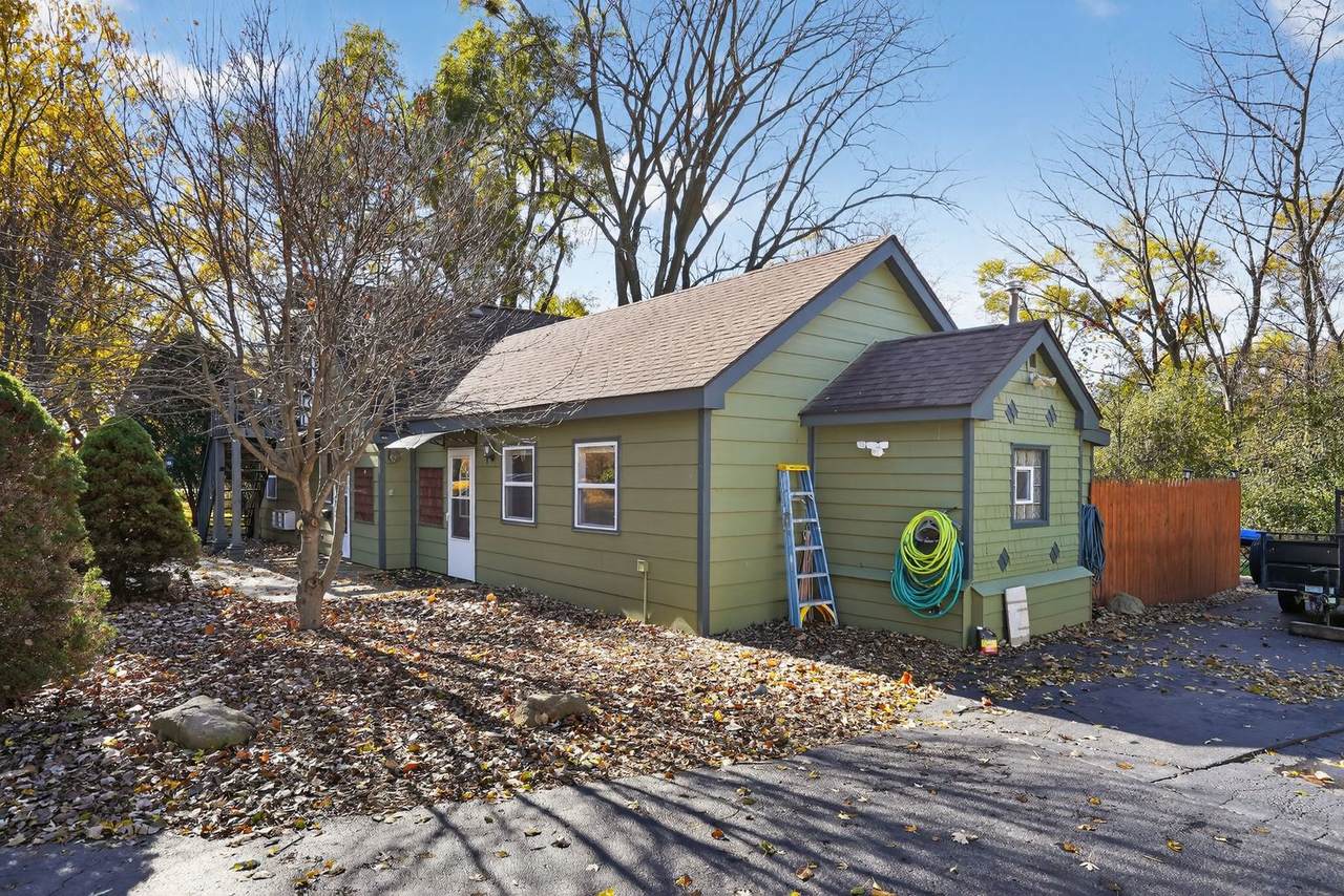 1036 Guerin Road - Photo 1