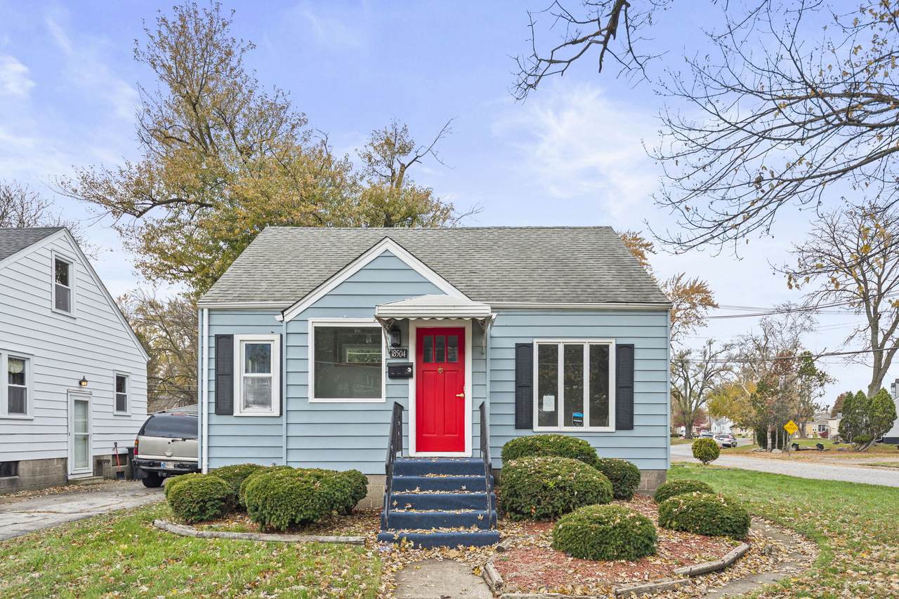 18504 Wentworth Avenue - Photo 1