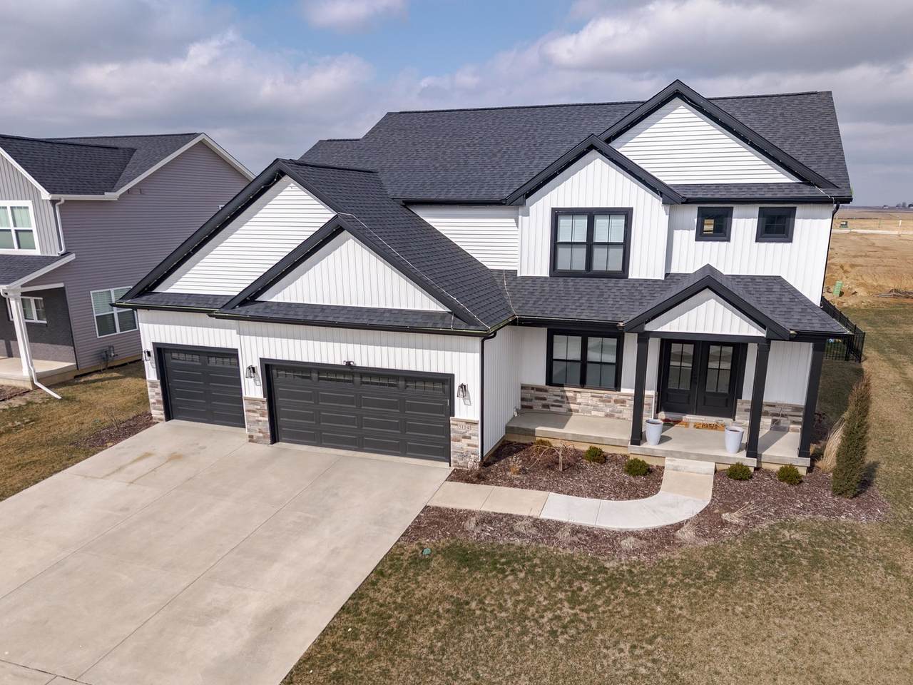 5104 Finlen Lane - Photo 1