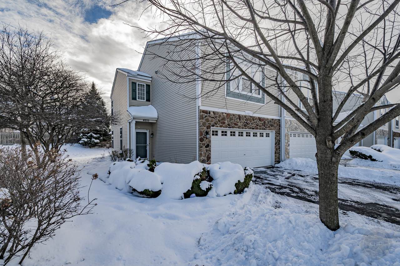 4055 Blackstone Drive - Photo 1