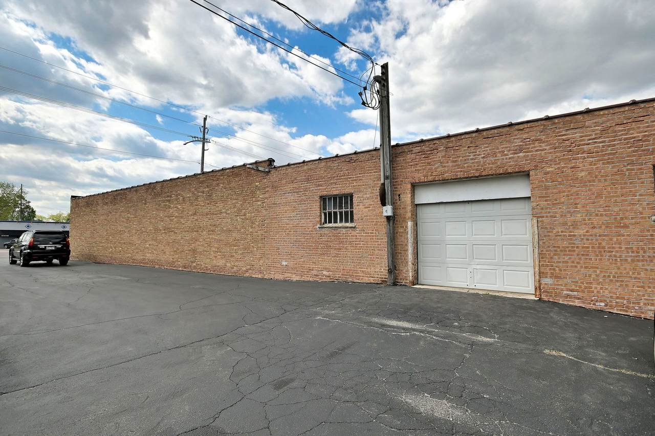 2345 Mannheim Road - Photo 1