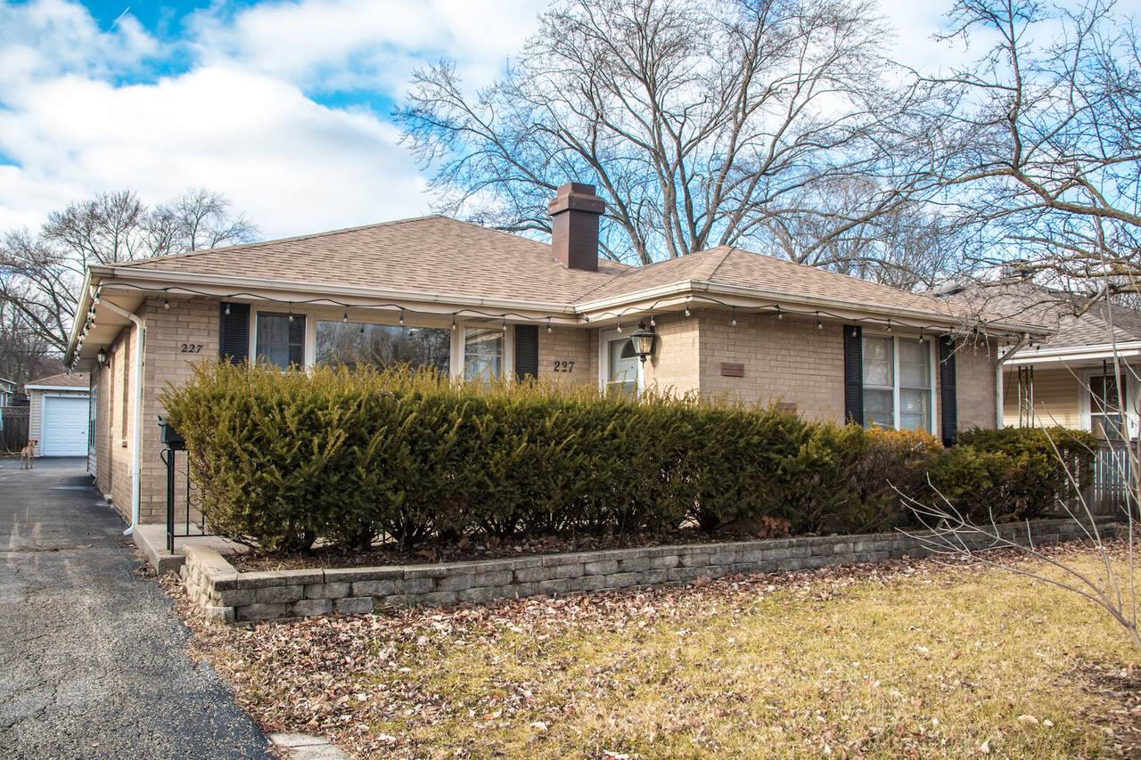 227 Butterfield Road - Photo 1