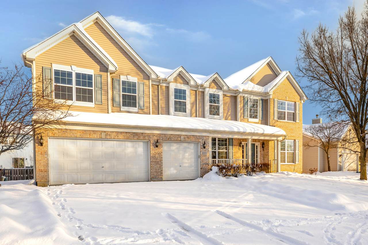 333 Claridge Circle - Photo 1