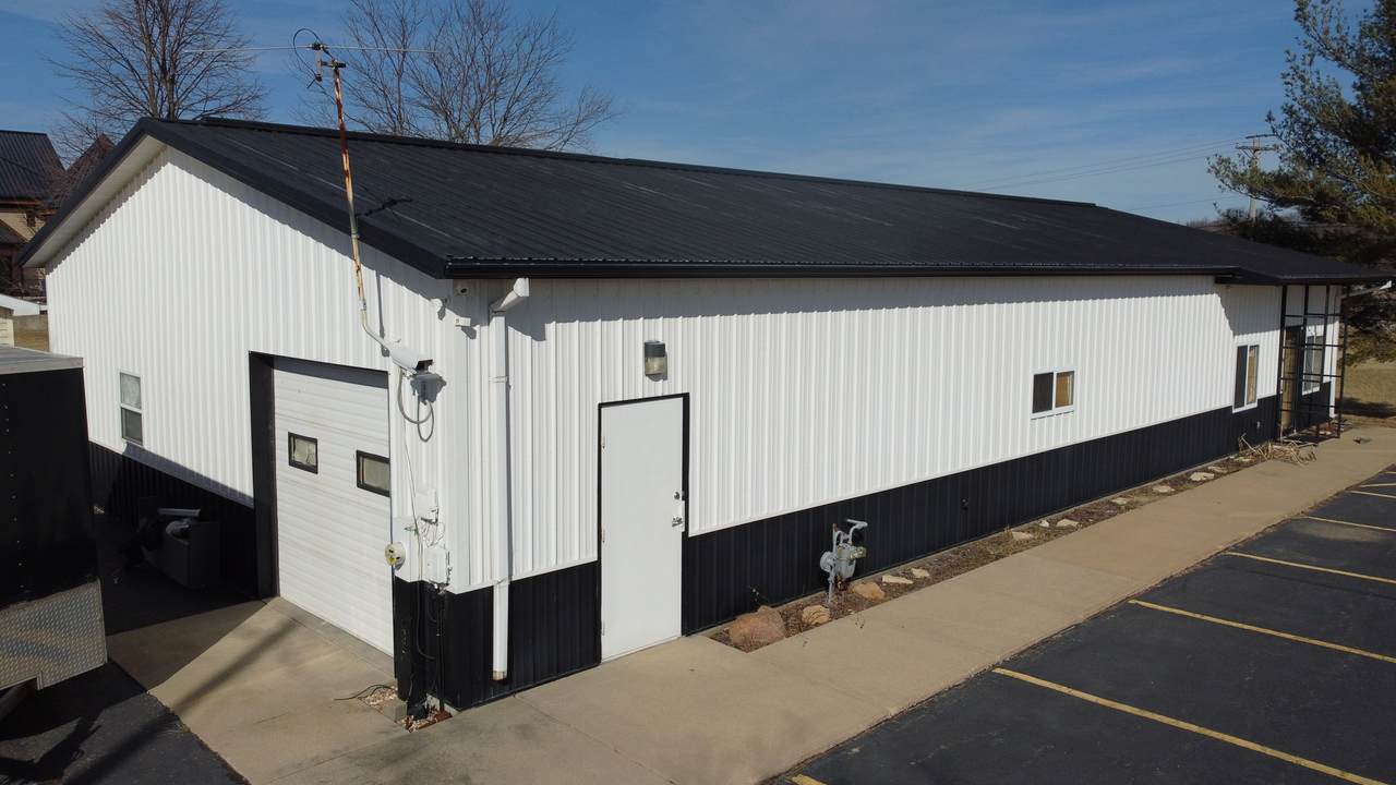 9 Enterprise Drive - Photo 1