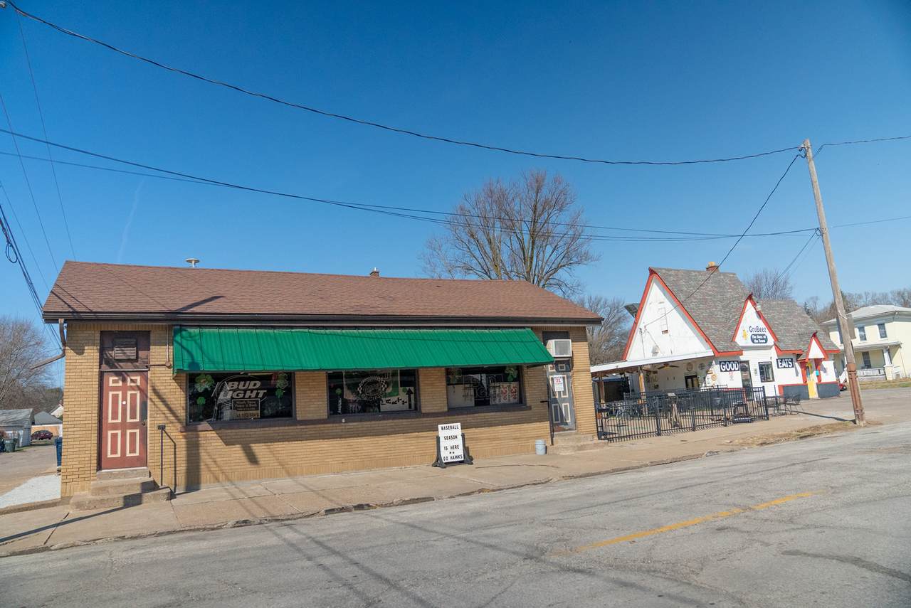220 Pine Street - Photo 1