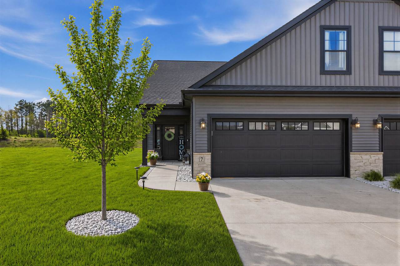 7 Prairie Trail - Photo 1
