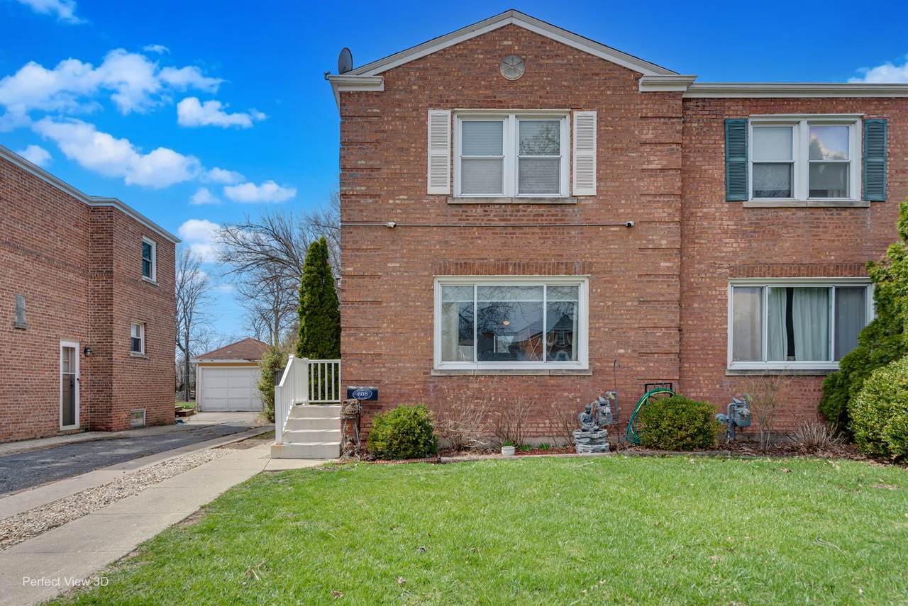 608 Beach Avenue - Photo 1
