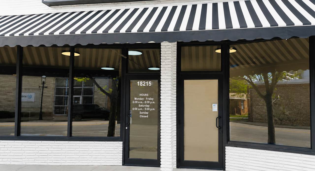 18215 Dixie Highway - Photo 1