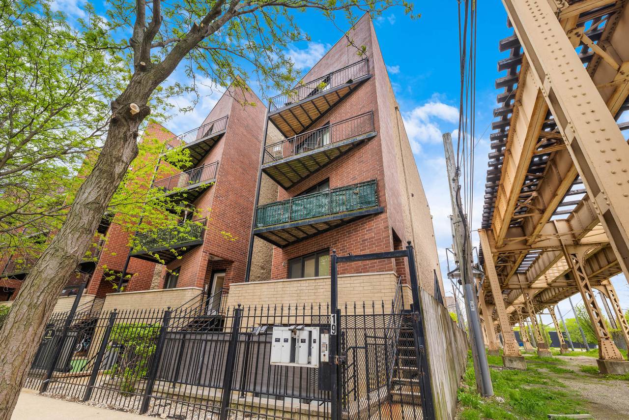 19 26th Street - Photo 1