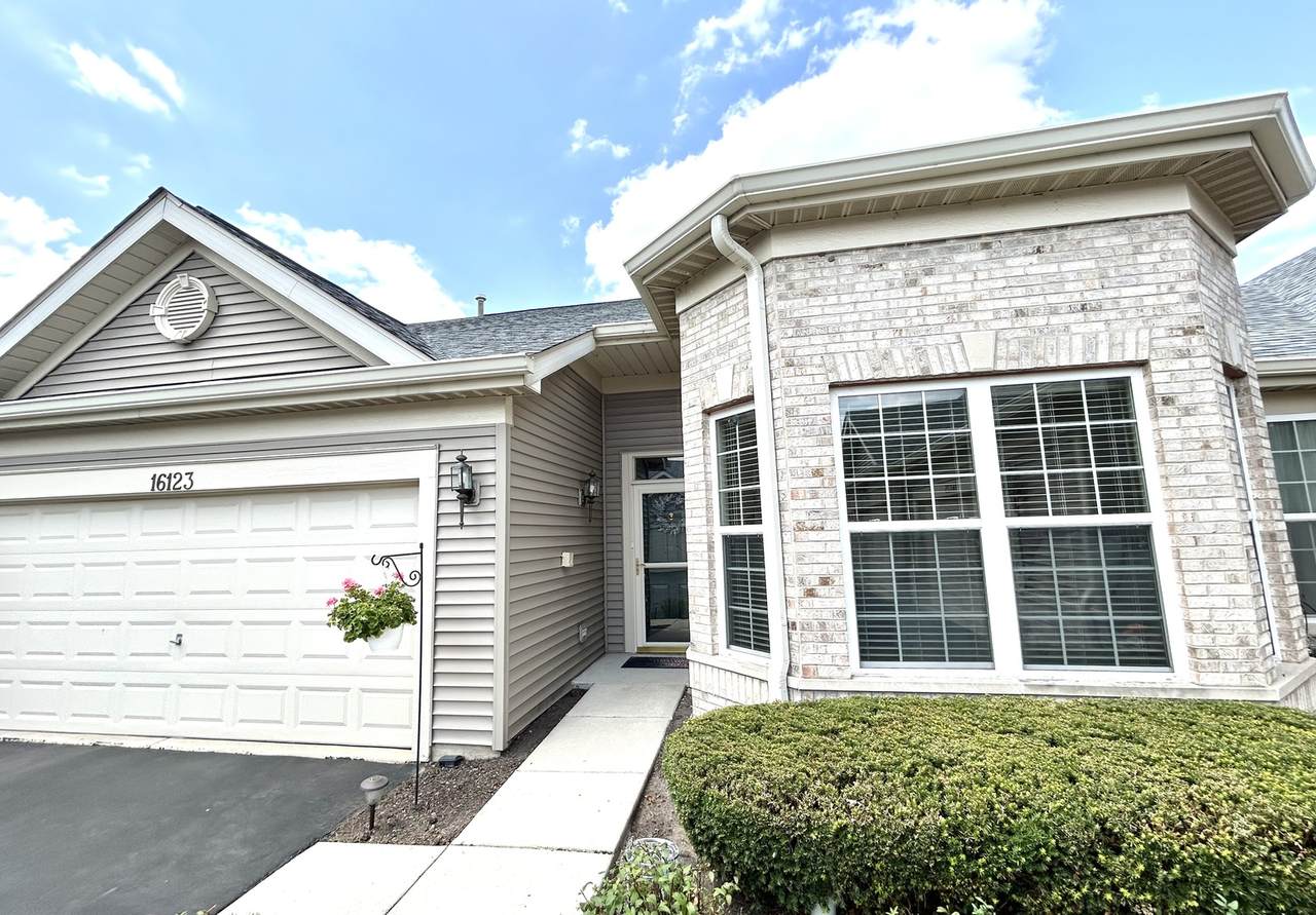 16123 Powderhorn Lake Way - Photo 1
