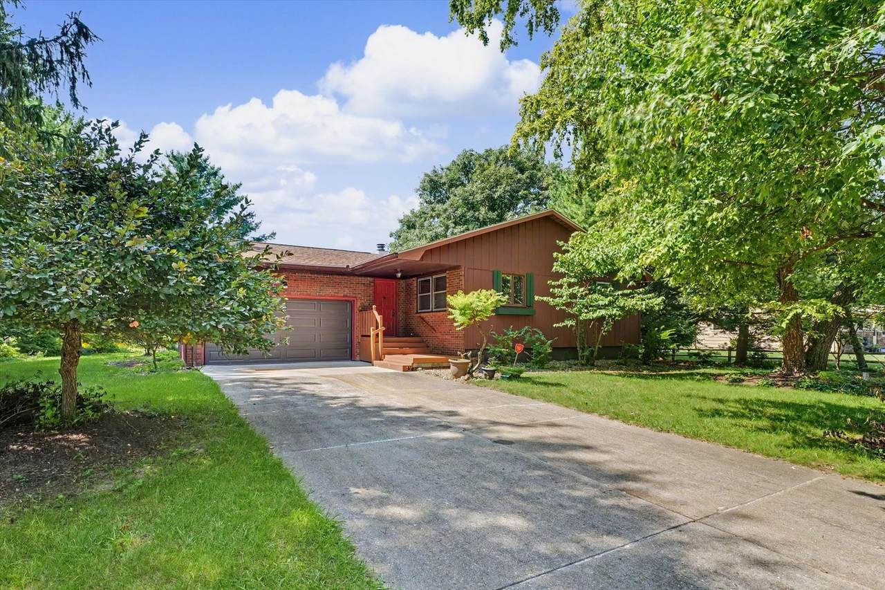 2231 Nancy Lane - Photo 1