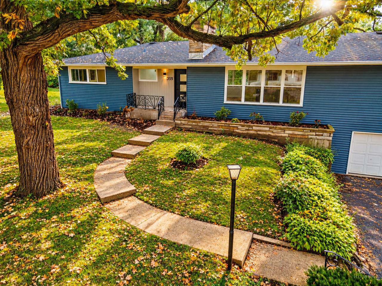 355 Hiawatha Drive - Photo 1