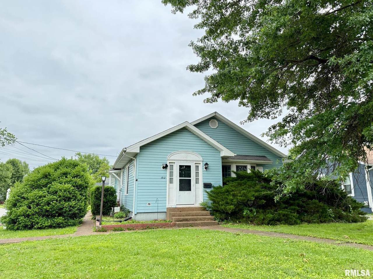 1812 North Avenue - Photo 1