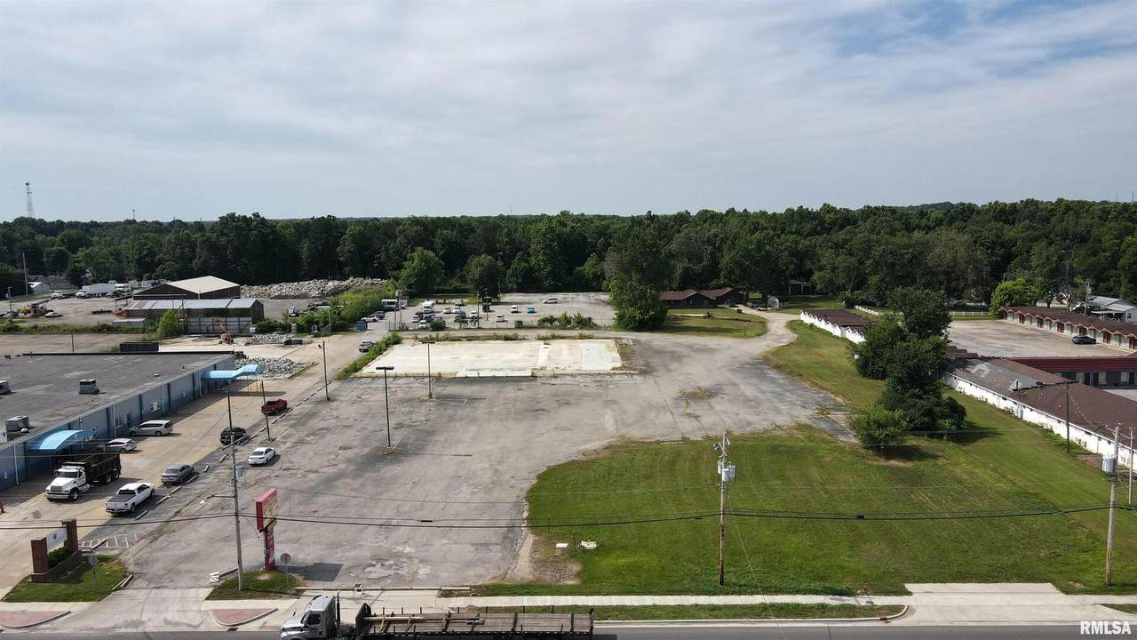 1001 Main Street - Photo 1