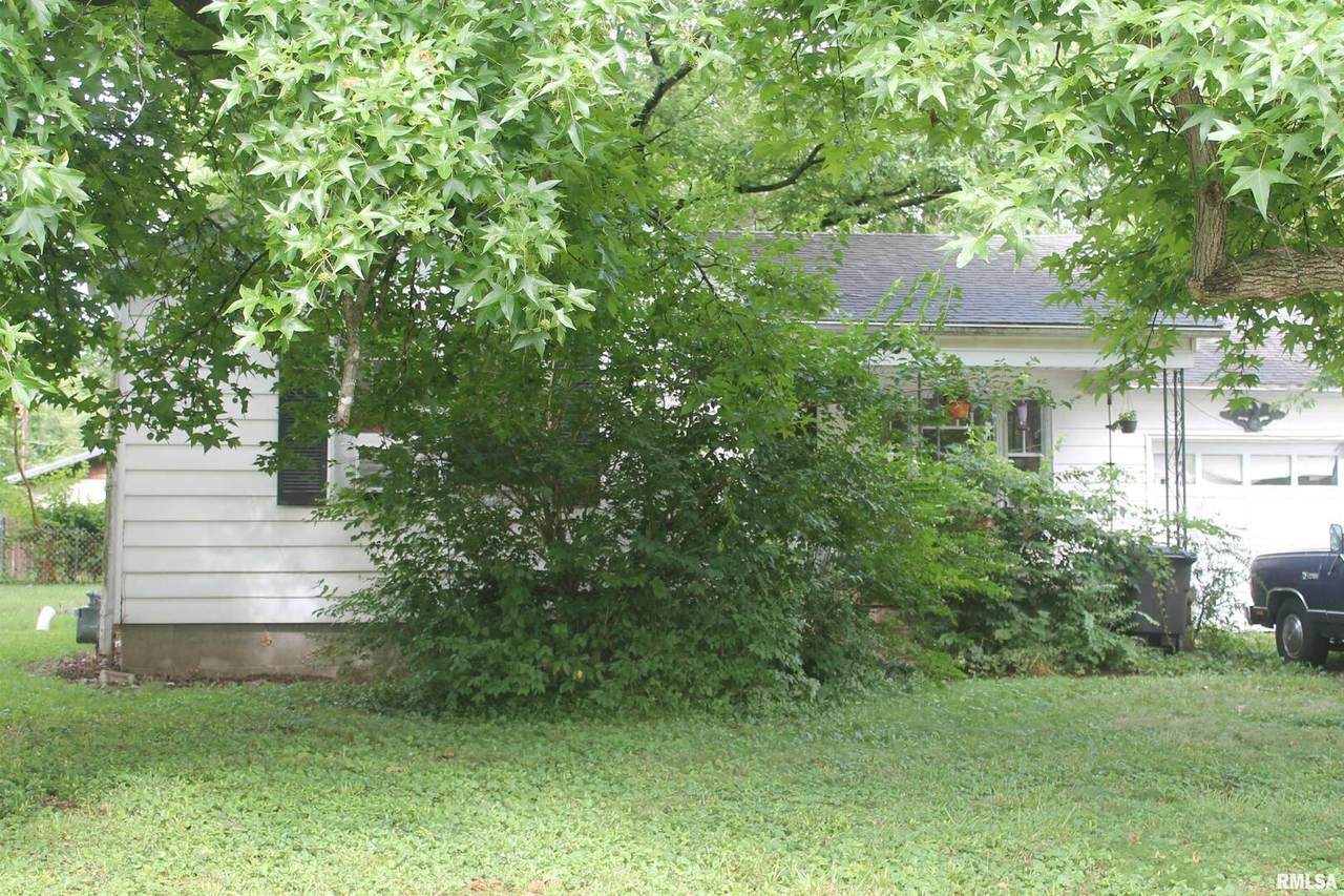813 James Street - Photo 1