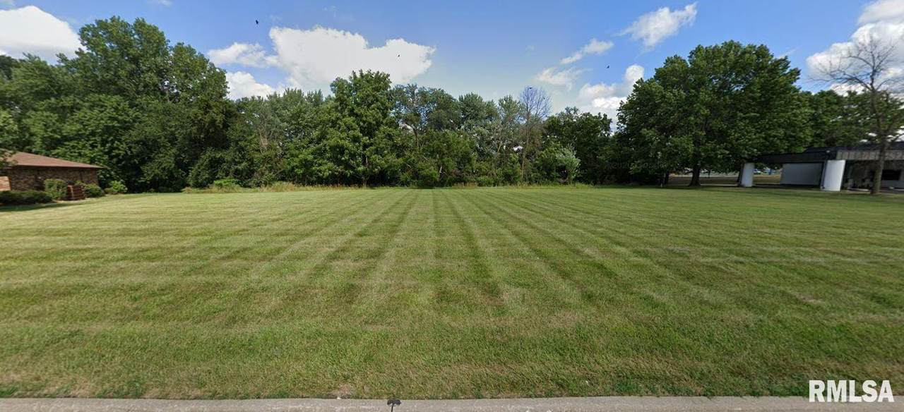 2110 47TH Street - Photo 1
