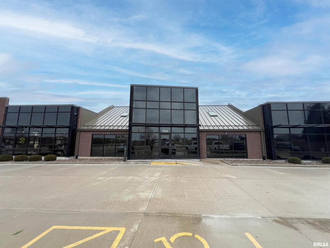 5123 Middle Road - Photo 1