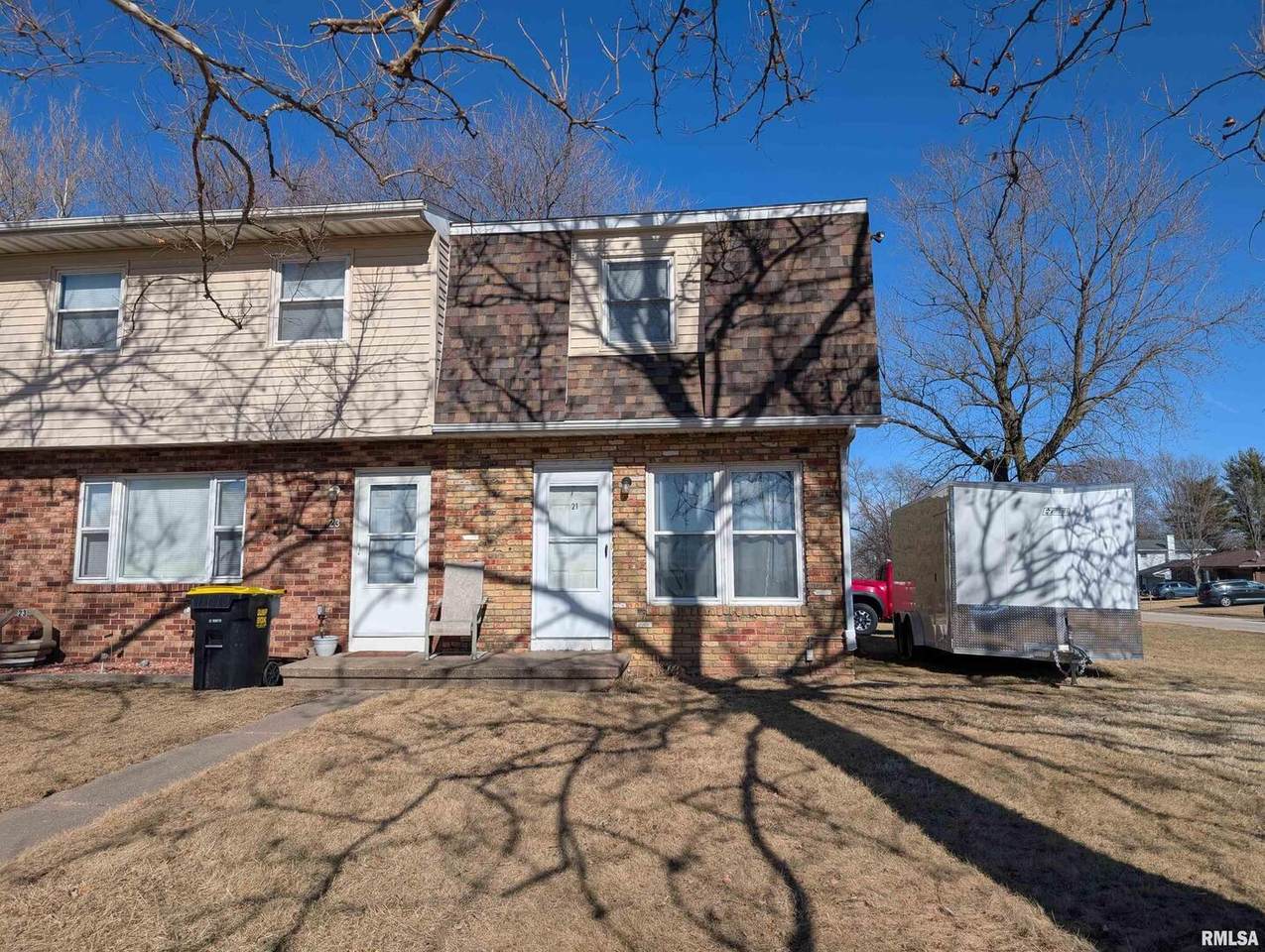 21 Manor Drive - Photo 1