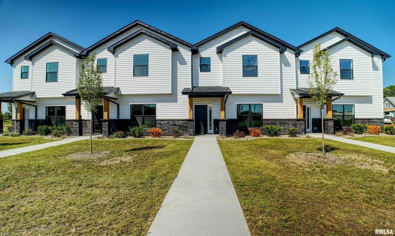 1006 4TH Street - Photo 1