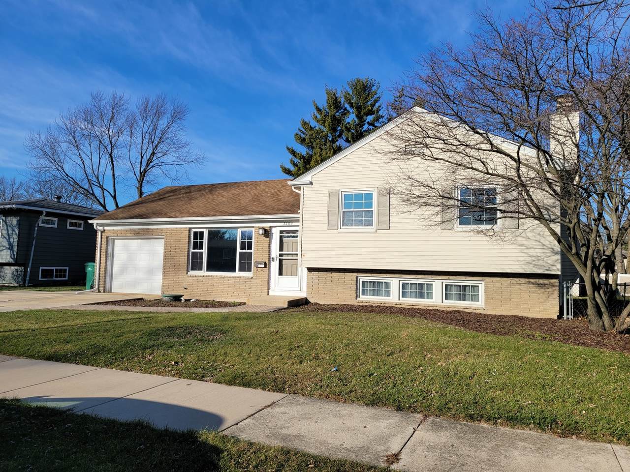 2209 Mayfield Avenue - Photo 1