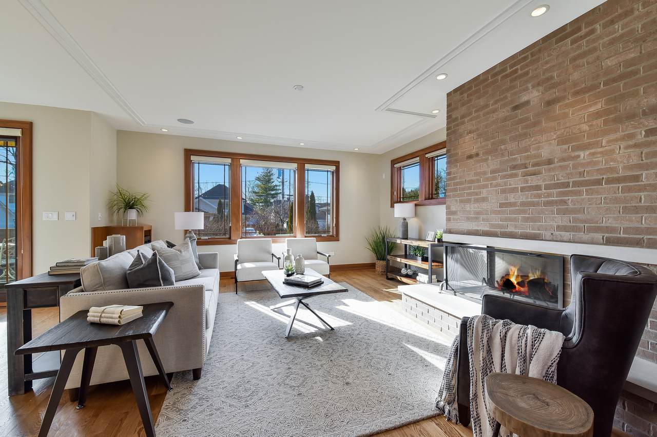 226 Spring Avenue - Photo 1