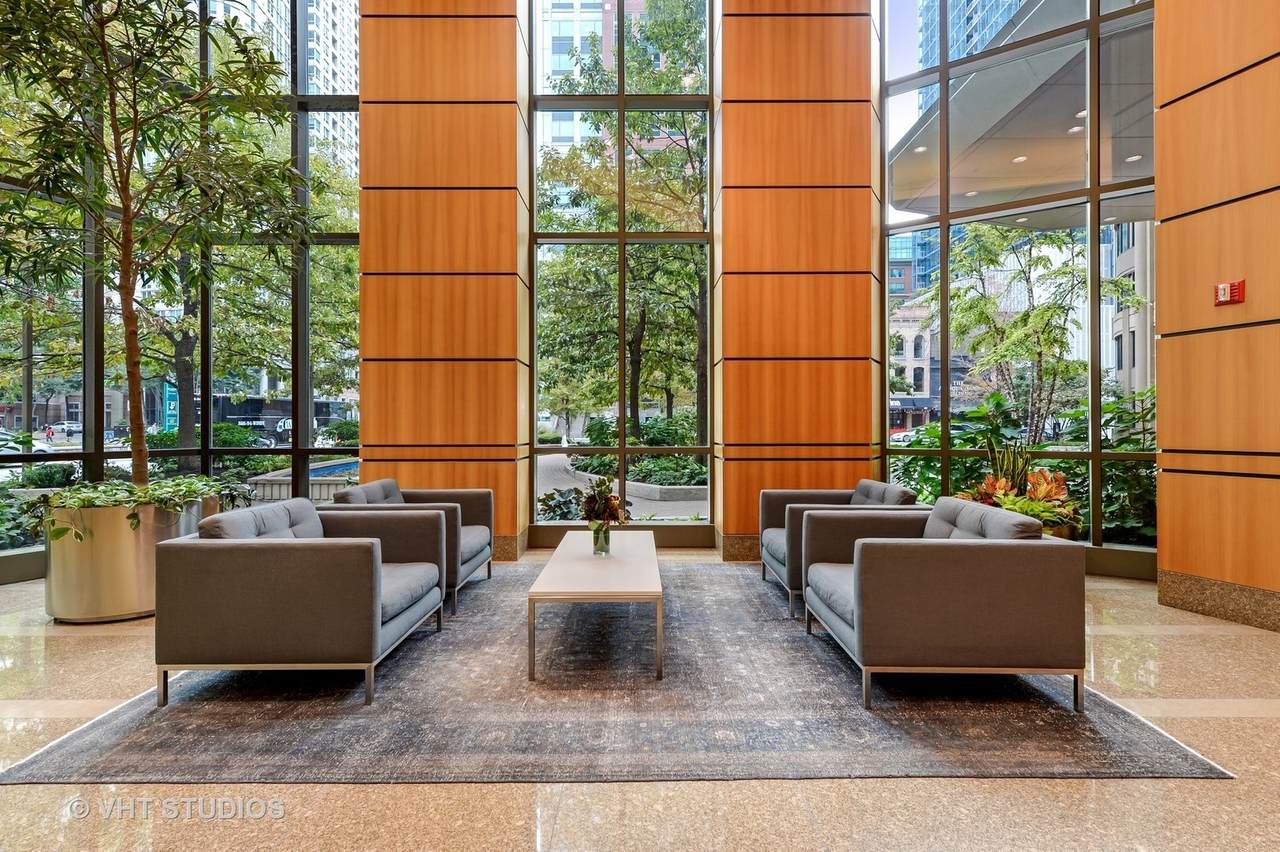 400 Lasalle Street - Photo 1