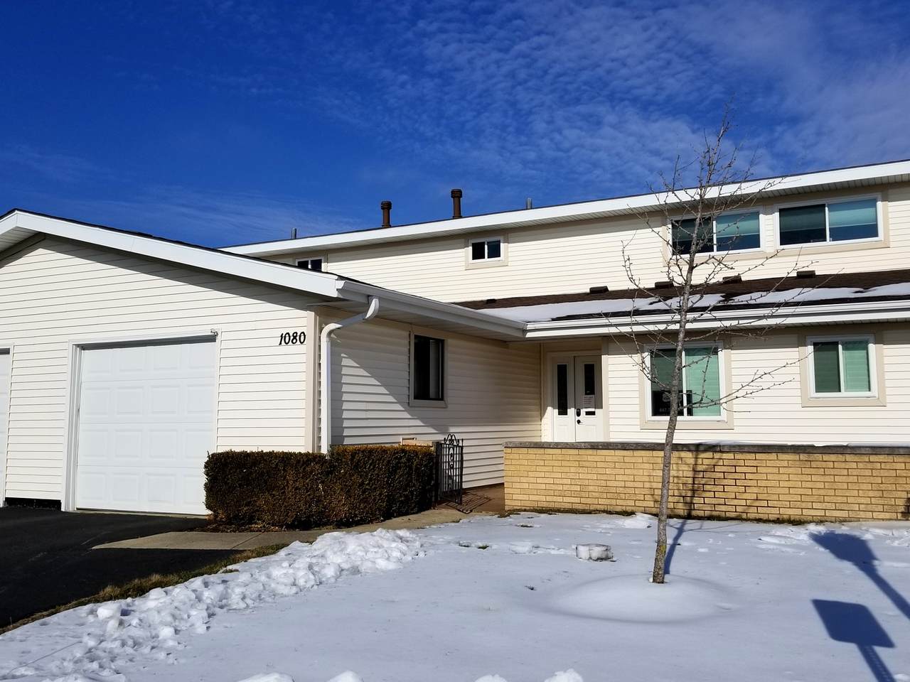 1080 Woonsocket Court - Photo 1