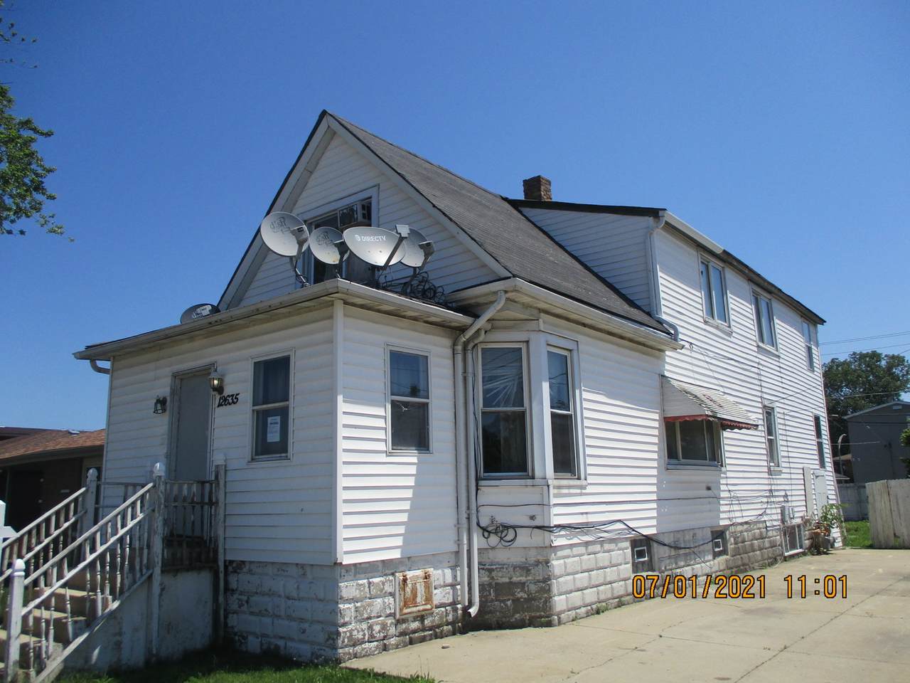 12635 Winchester Avenue - Photo 1