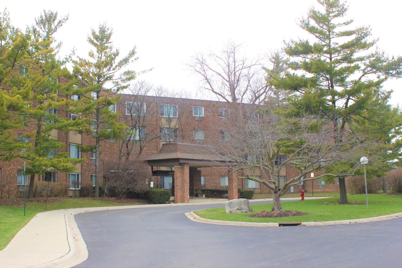 1500 Robin Circle - Photo 1