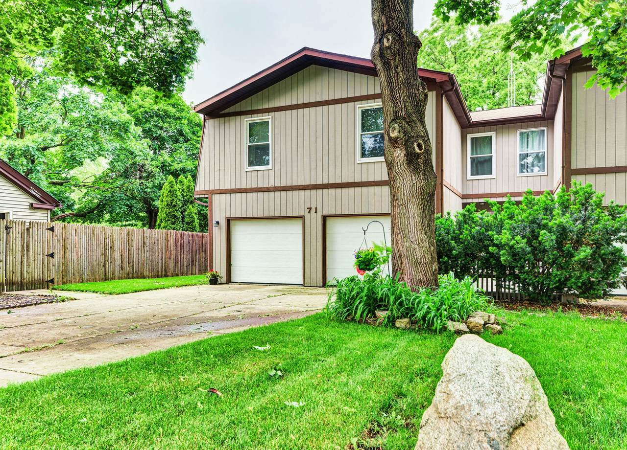 71 Monroe Street - Photo 1