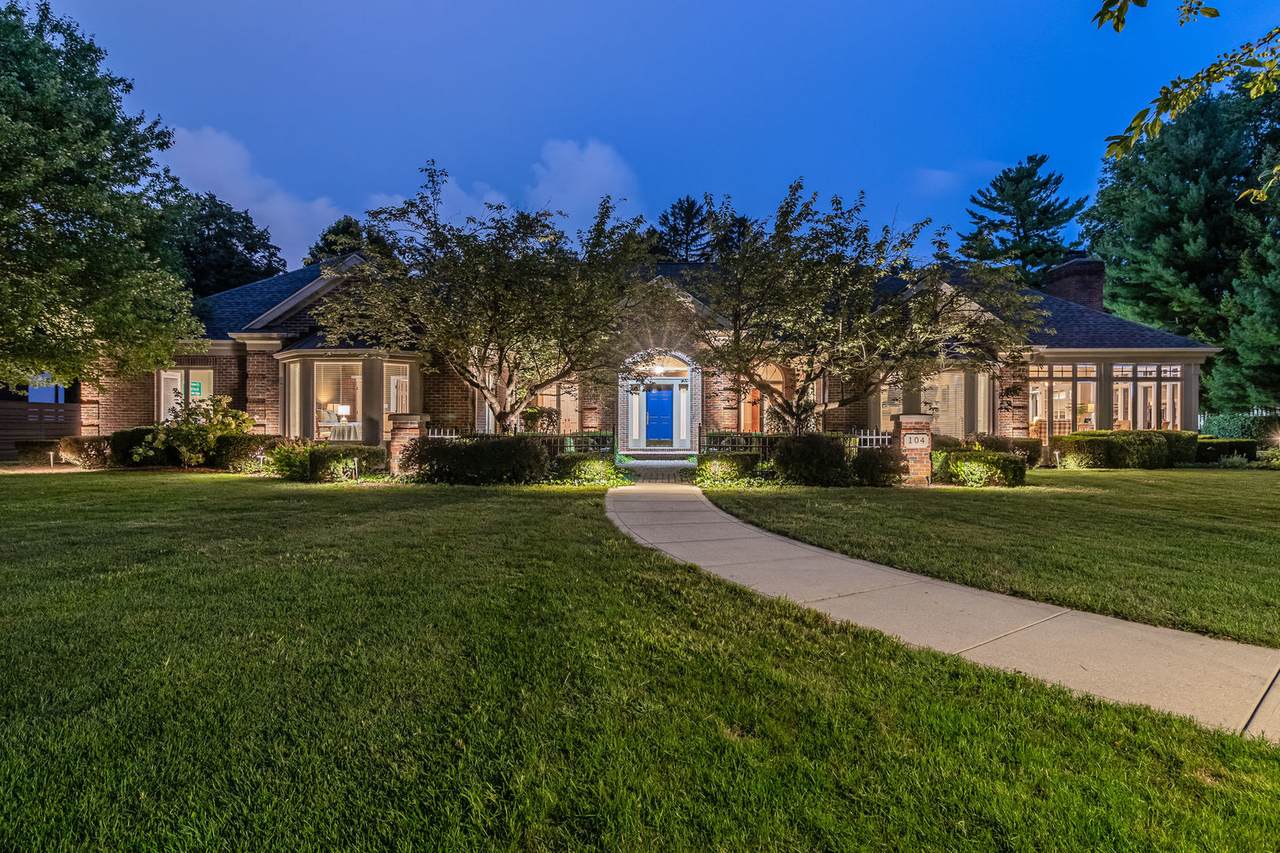104 Meadow Drive - Photo 1