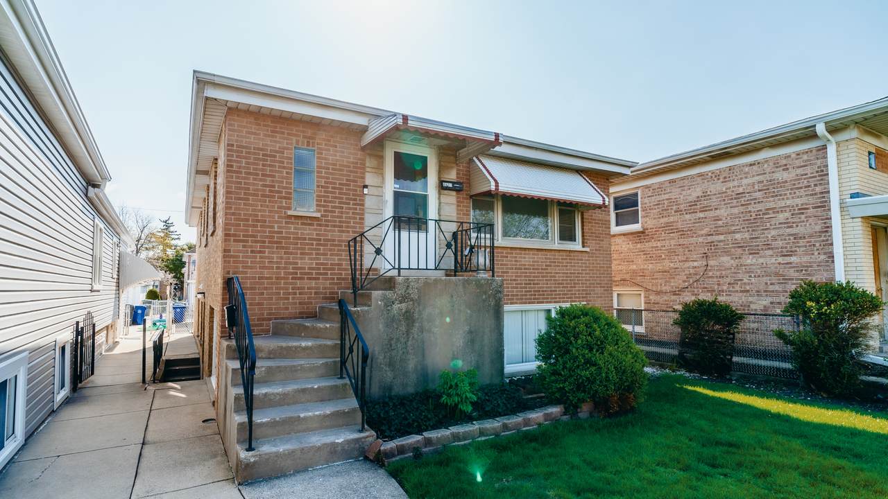 4421 Natchez Avenue - Photo 1