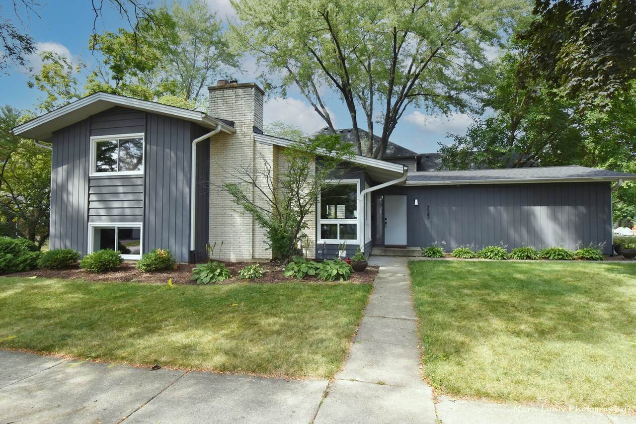 725 Hillside Road - Photo 1