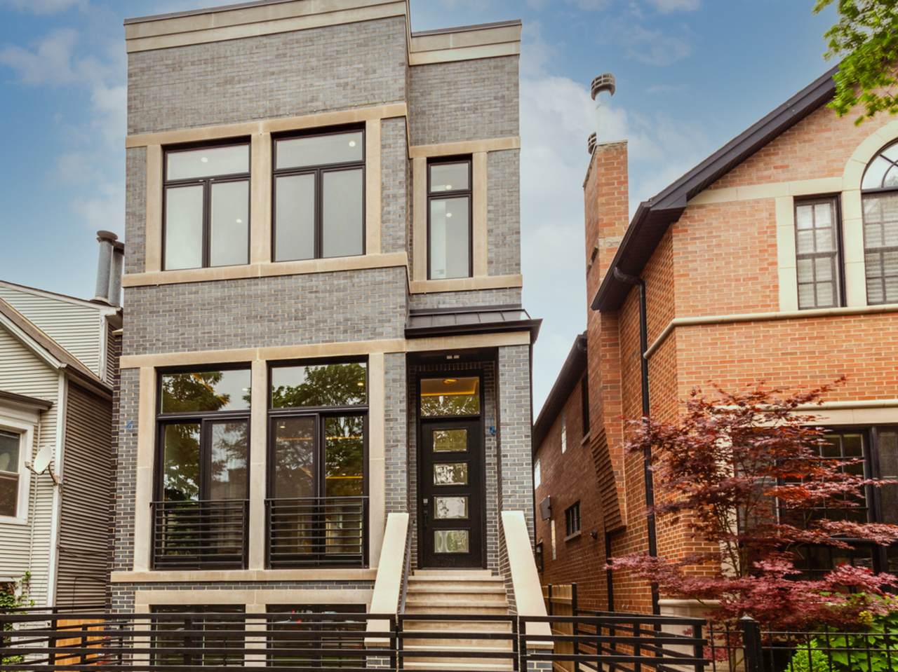 1216 Wellington Avenue - Photo 1