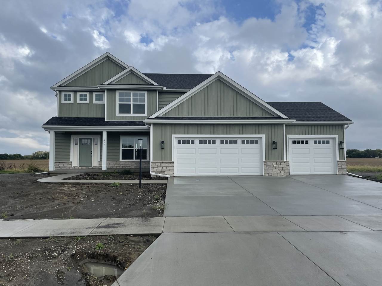 310 Harpers Ferry - Photo 1