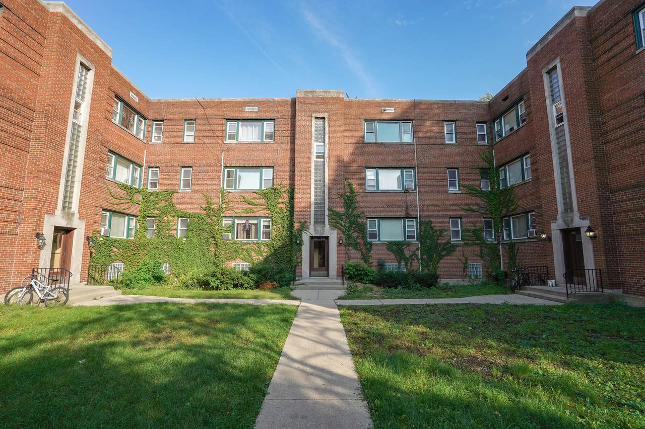 227 Custer Avenue - Photo 1
