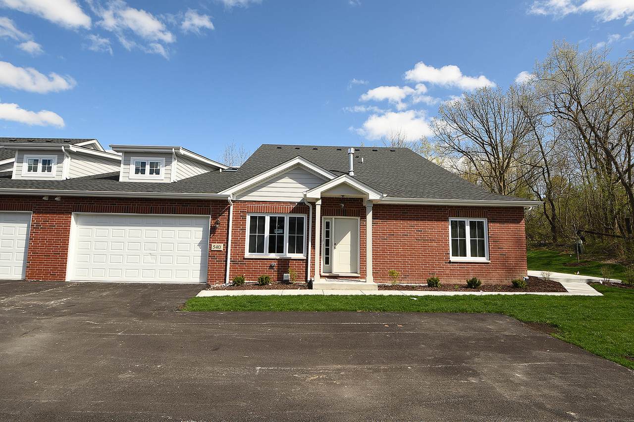628 Prairie Crossing Drive - Photo 1