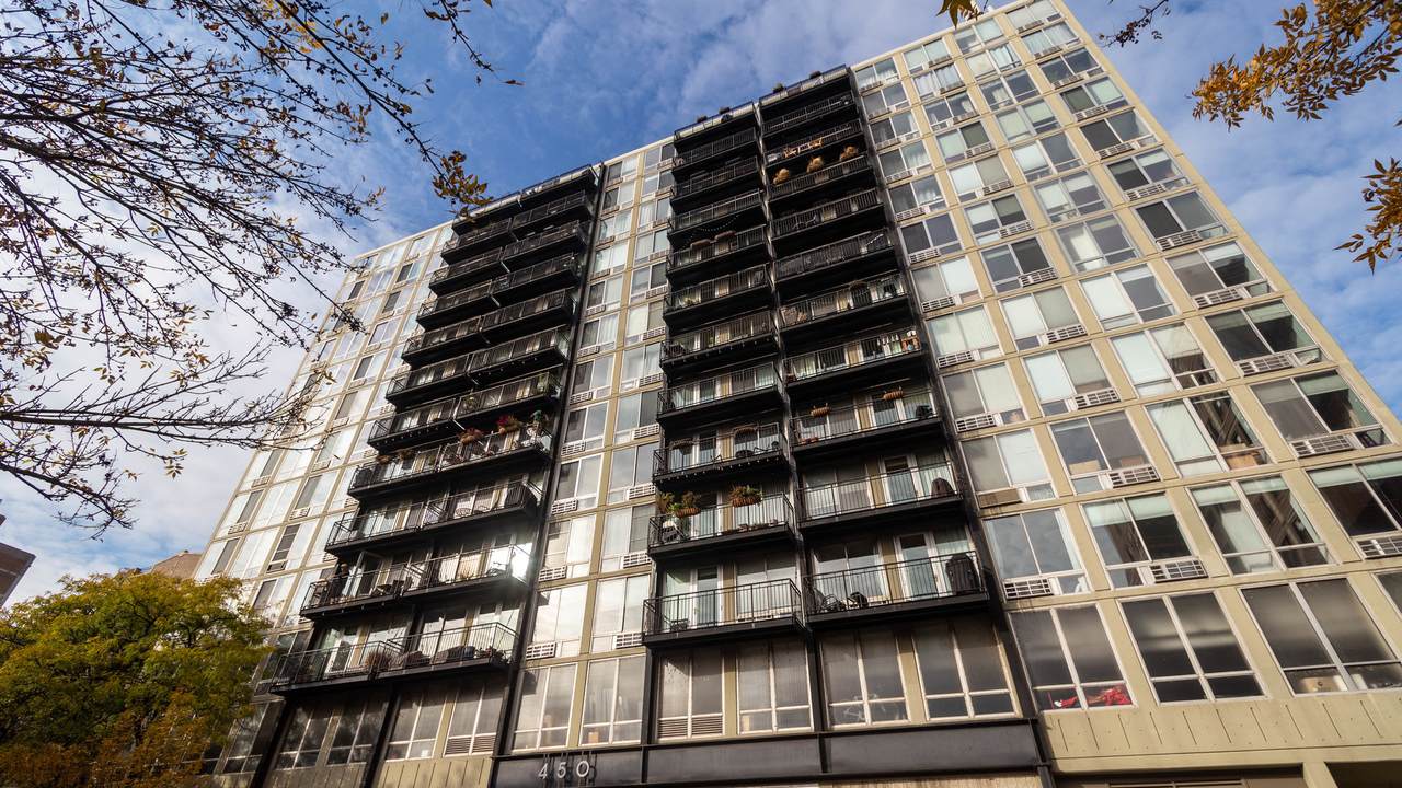 450 Briar Place - Photo 1