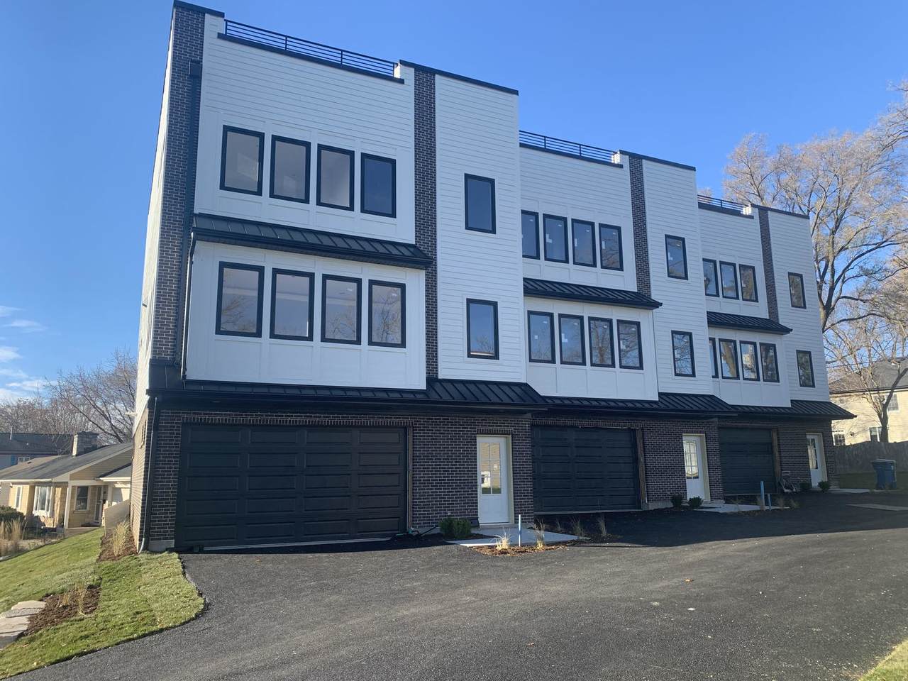 530 Rogers Street - Photo 1
