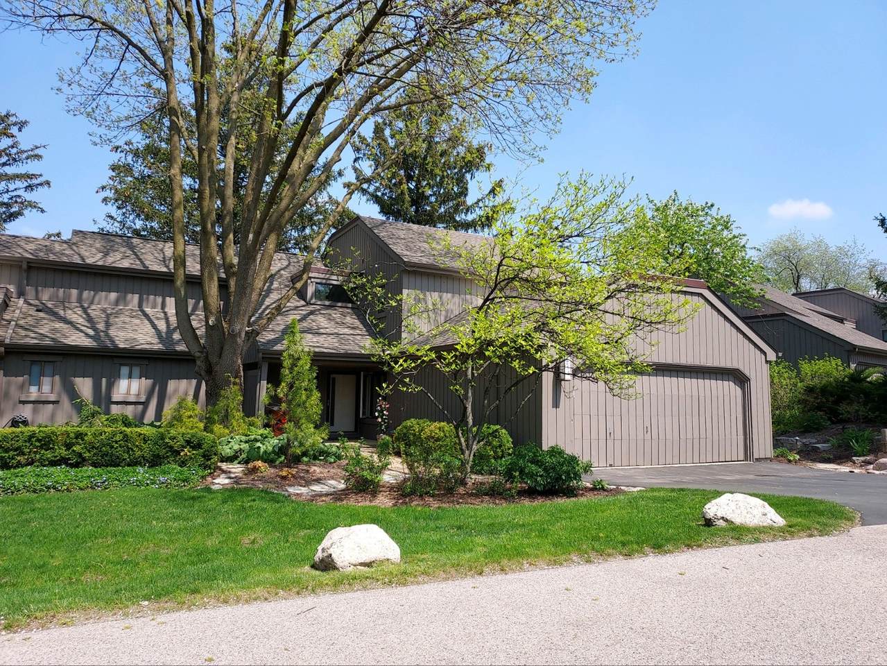 286 Island View Lane - Photo 1