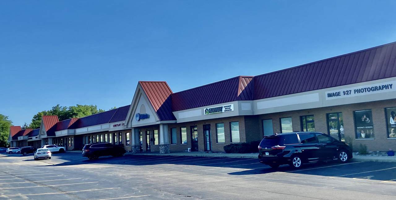 9233 Il Route 31 - Photo 1