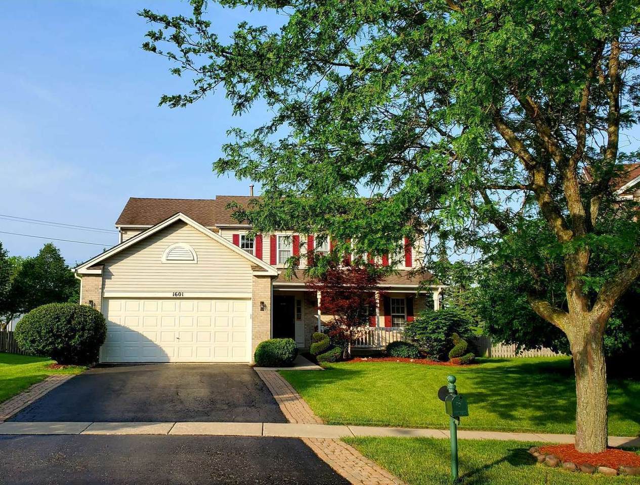 1601 Sierra Highlands Drive - Photo 1