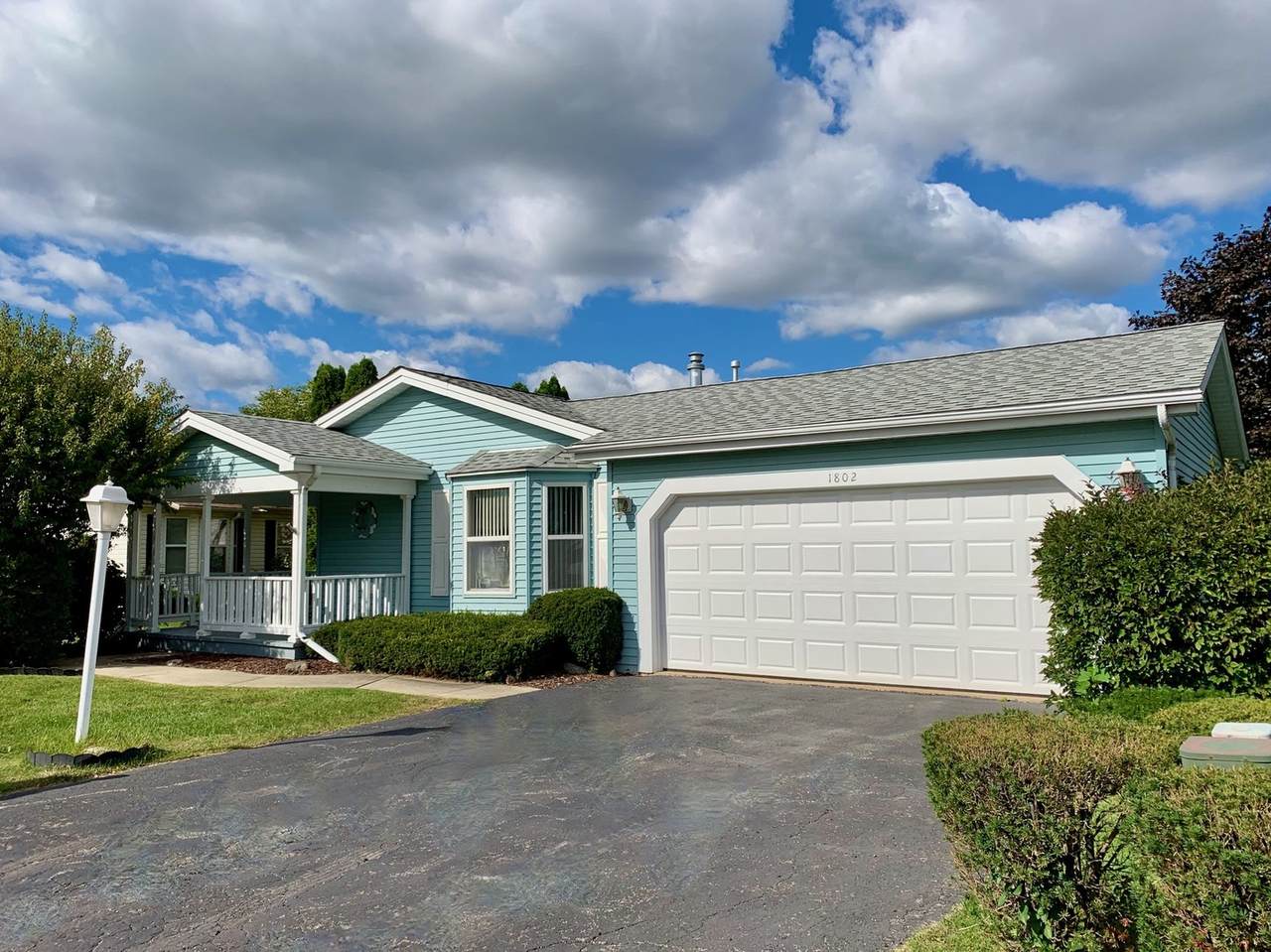 1802 Paddock Court - Photo 1