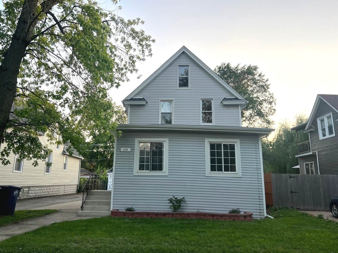 124 14th Avenue - Photo 1
