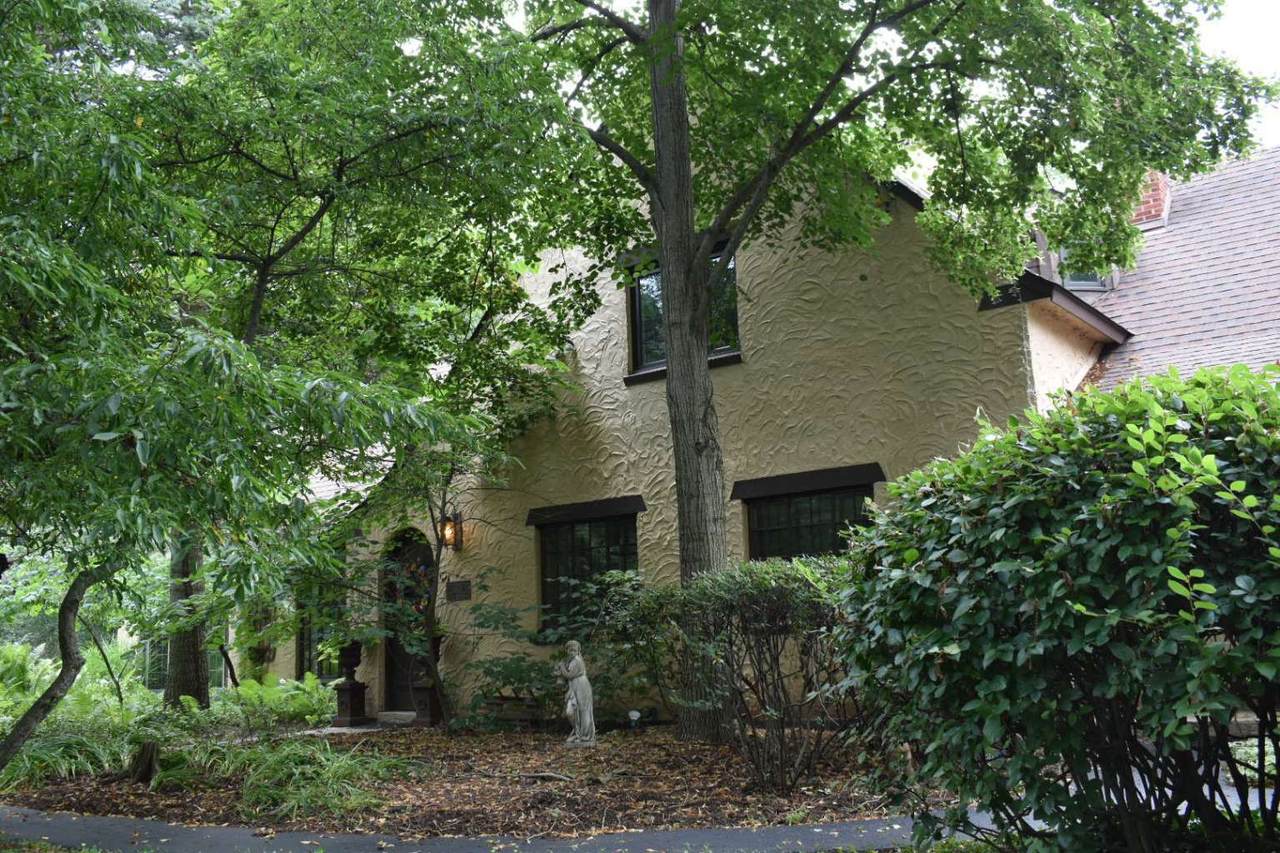4915 Terra Cotta Road - Photo 1