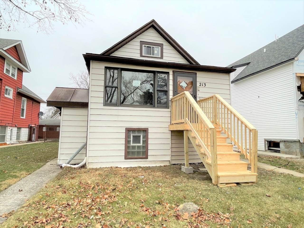 213 13th Avenue - Photo 1