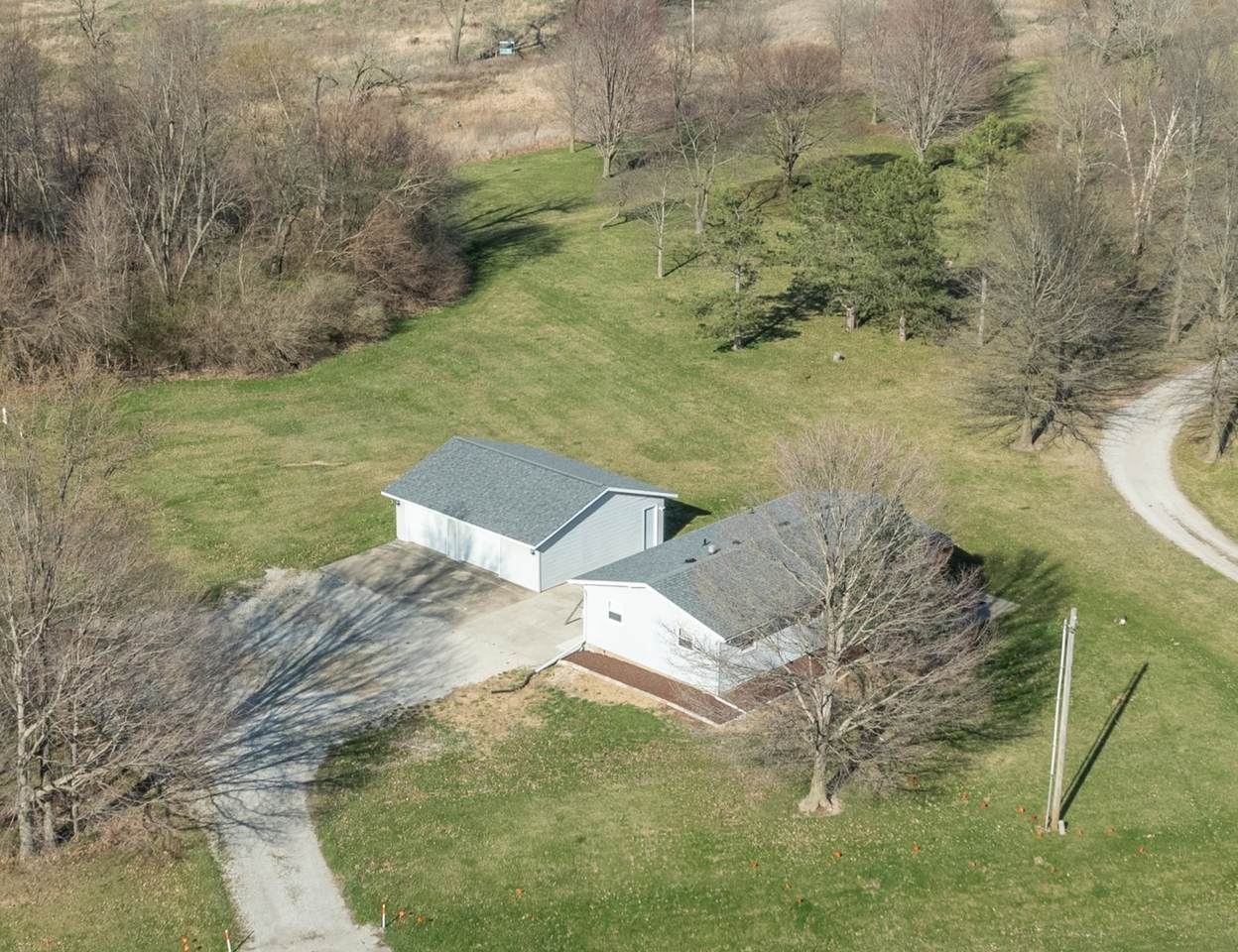 20232 Us Highway 150 - Photo 1