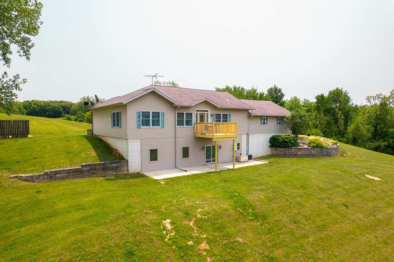 9304 Ellis Road - Photo 1