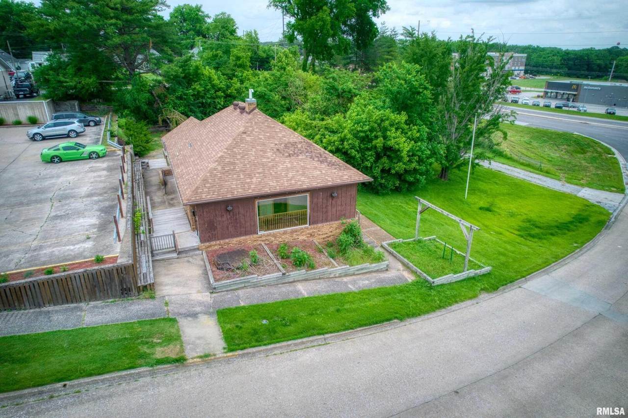 330 North Street - Photo 1