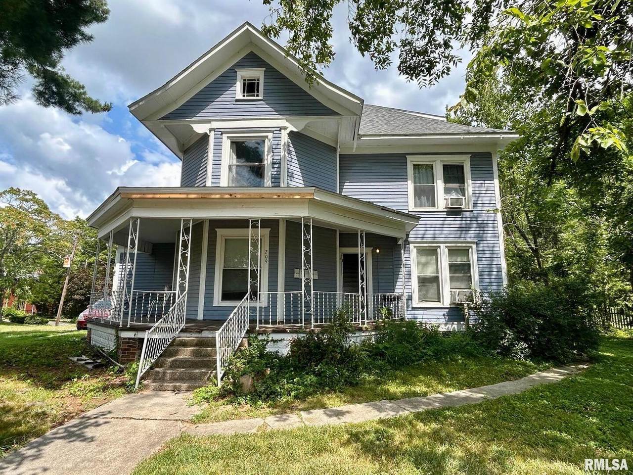 209 Springer Street - Photo 1